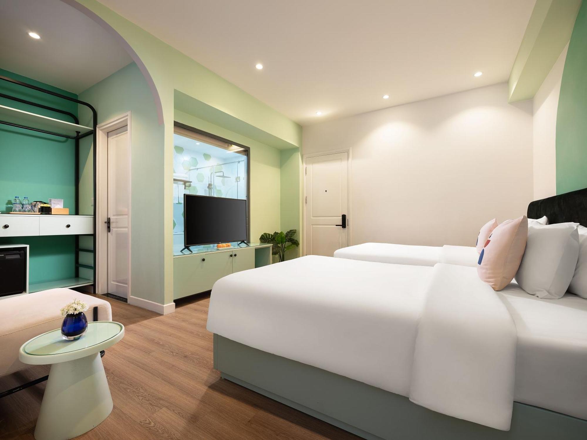 Essence Boutique 3*