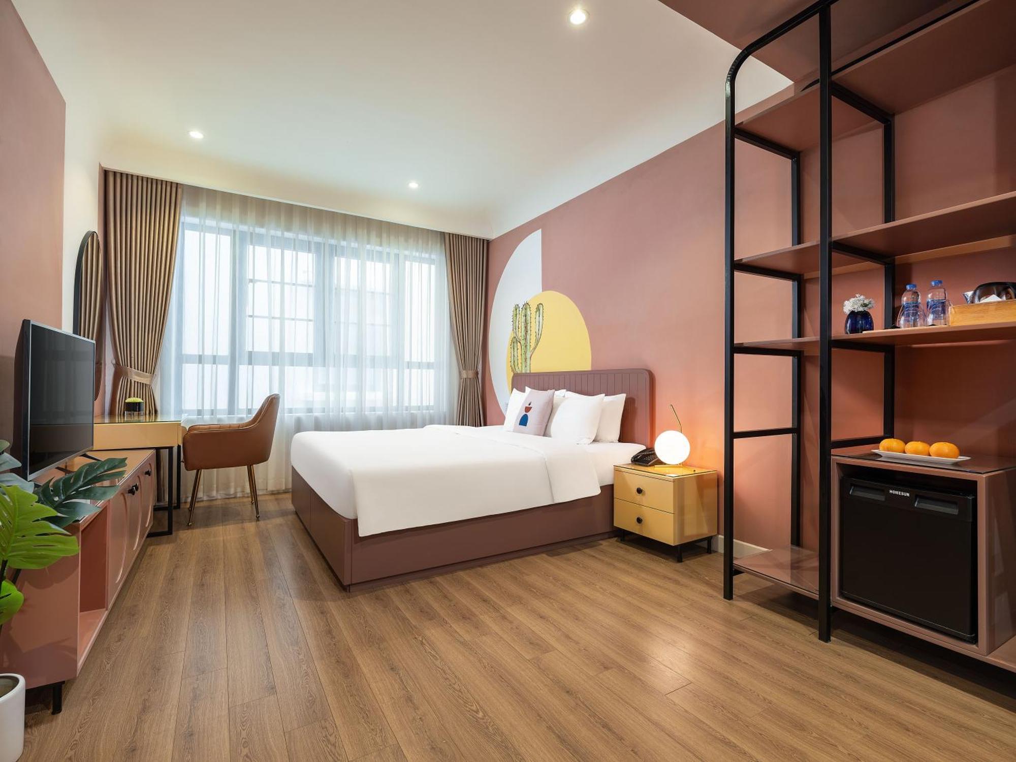 Essence Boutique 3* Ha Long